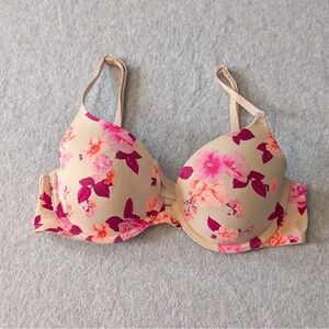 Victoria's Secret PINK WEAR EVERYWHERE tshirt lightly lined Bra Size 34C Flowers